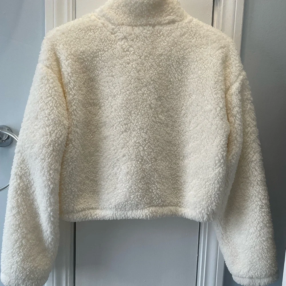 Fashion Nova Sherpa Crop Jacket - Picture 2 of 4